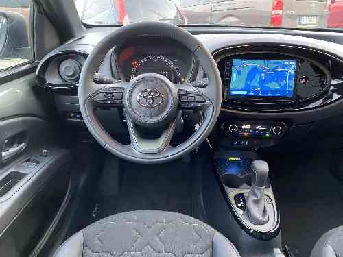 Toyota Aygo X 1 0 5MT Executive Smart Autobond Group