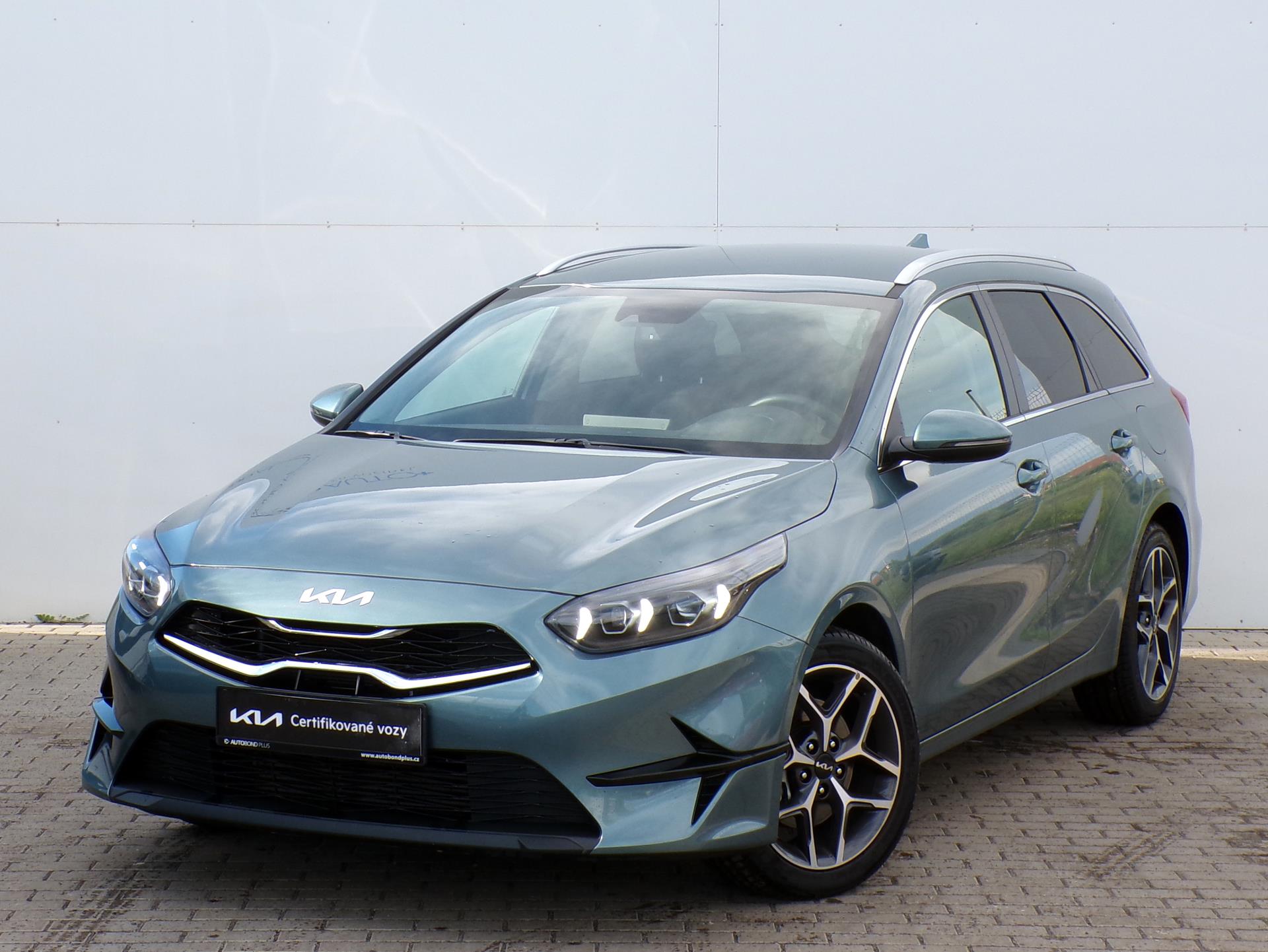 KIA Ceed 1.5 T-GDi 7DCT TOP Smartkey