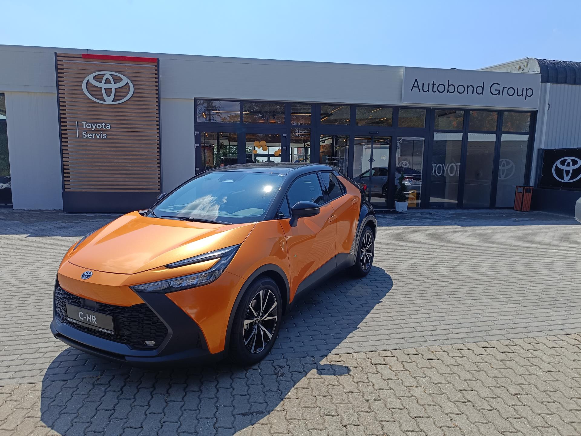 Toyota C-HR 1,8 HEV STYLE bitone