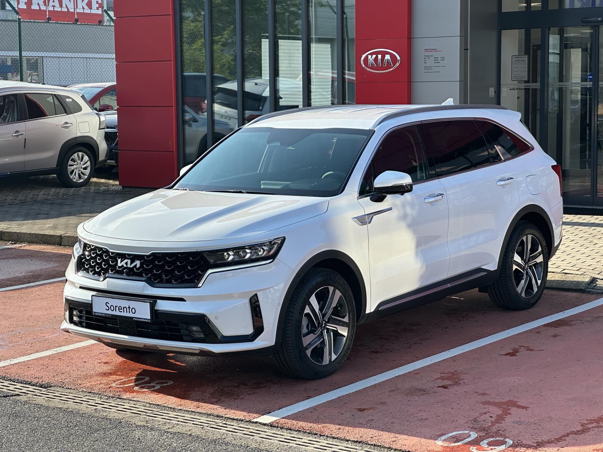 KIA Sorento 7P 1,6 T-GDi HEV 4×4 6AT