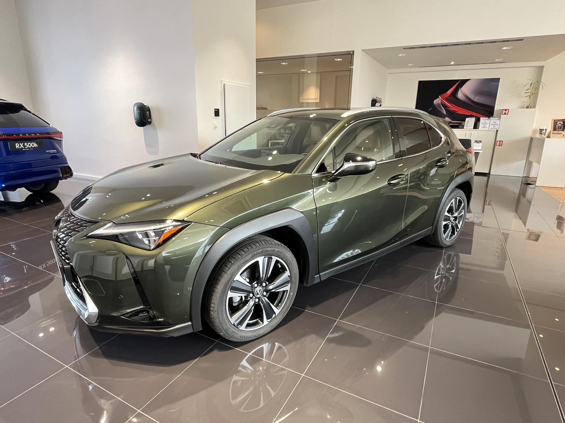 Lexus UX 250h 2,0l