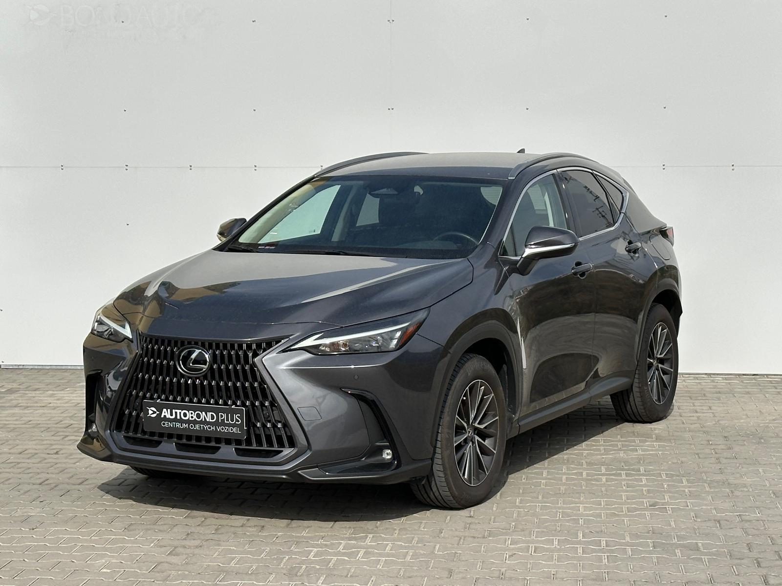 Lexus NX 450h+ 2,5 HSD e-CVT EXECUTIVE PHEV E-FOUR