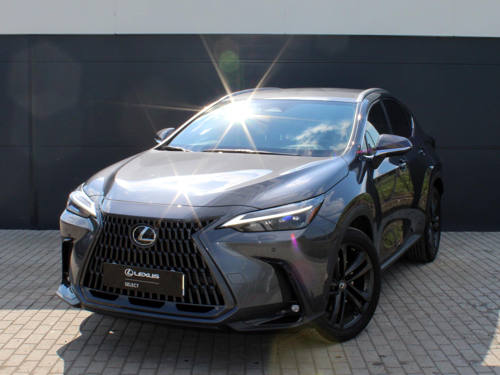 Lexus NX 450h+ 2.5 PHEV e-CVT AWD Prestige TOP