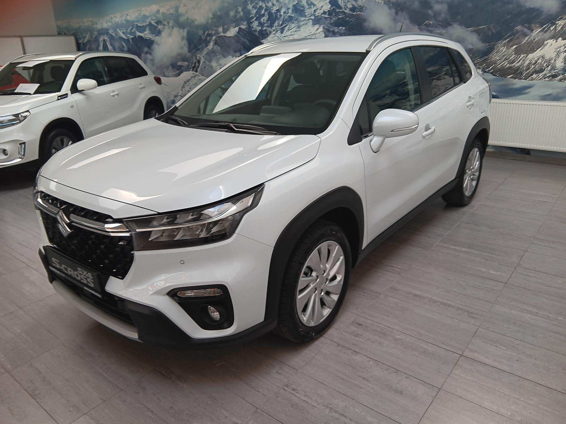 Suzuki S-Cross PREMIUM 1,5 HYBRID A/T 4×4 MY24