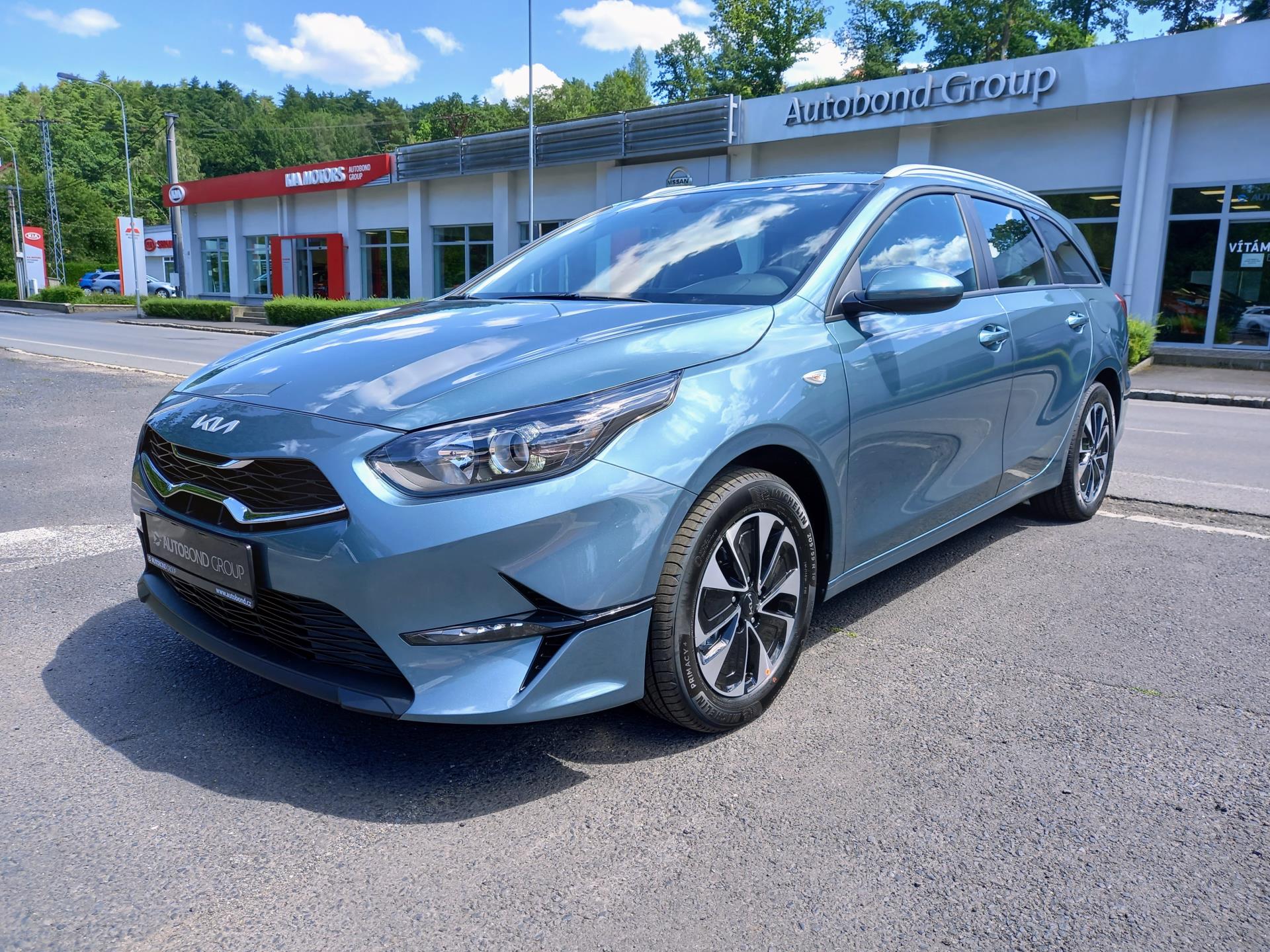 KIA Ceed SW SPIN 1.5 T-GDI MT