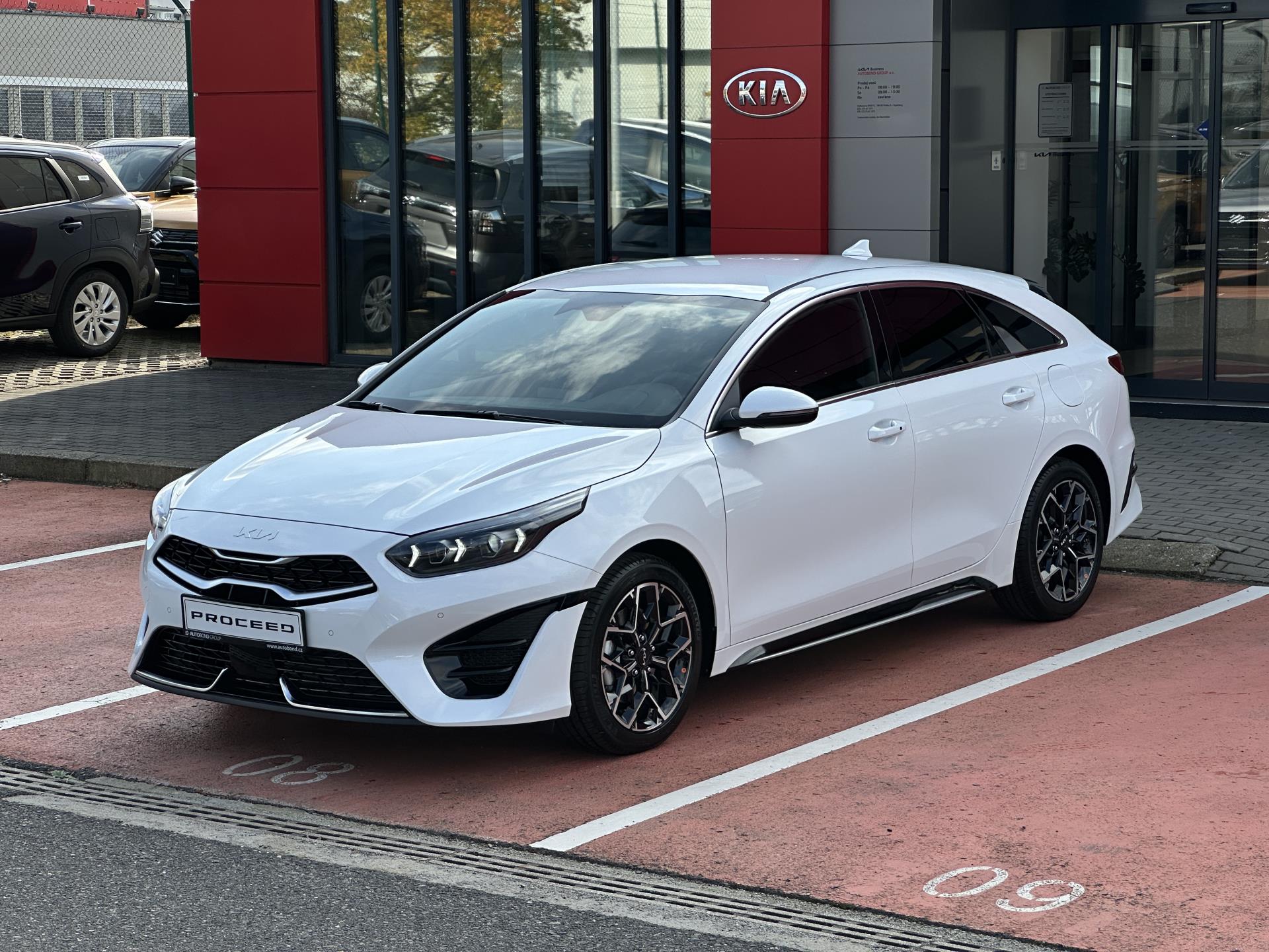 KIA ProCeed 1,5 T-GDi GPF 7DCT GT LINE PLUS (2025)