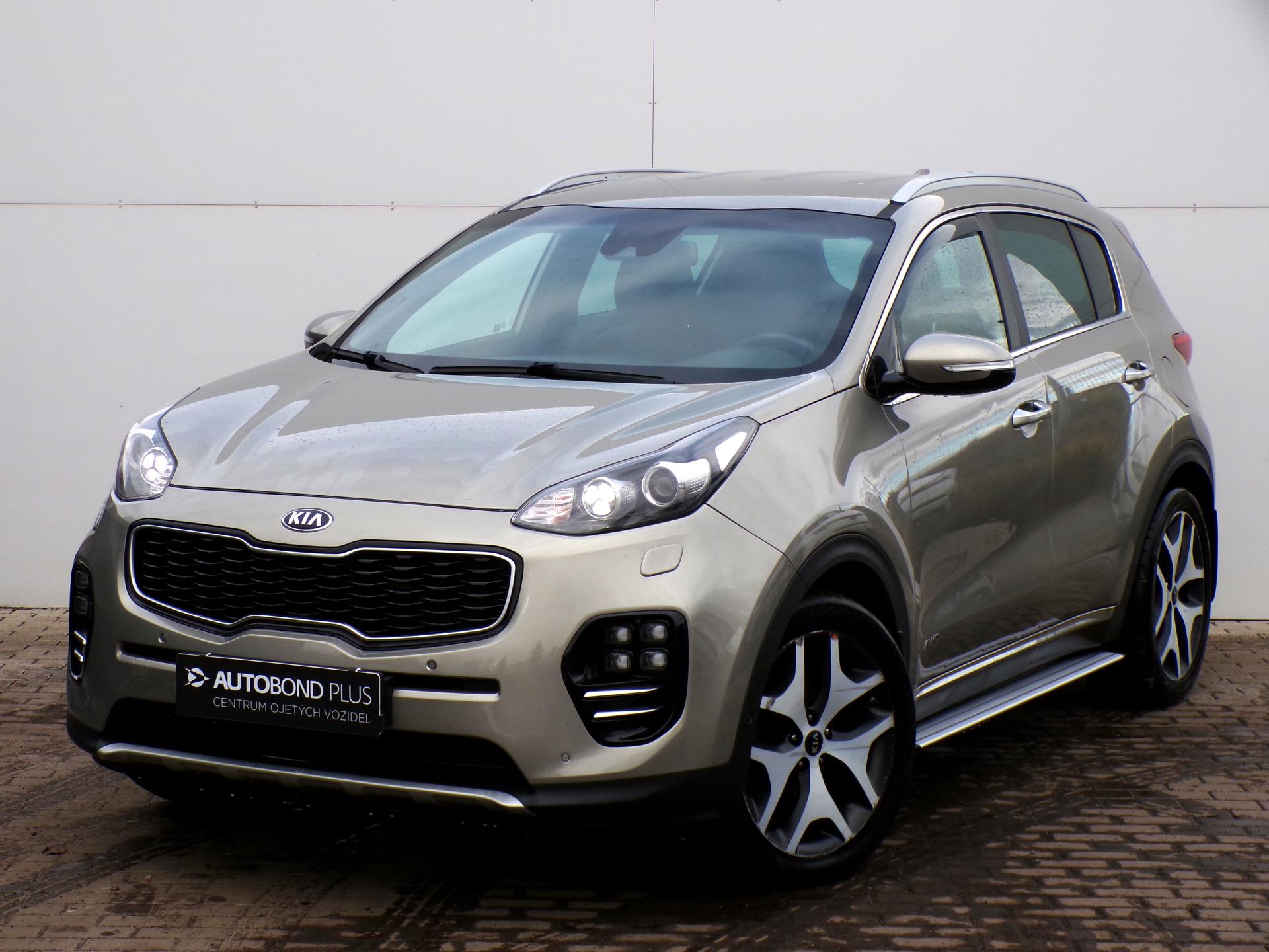 KIA Sportage 2.0 CRDi AWD AT GT-Line