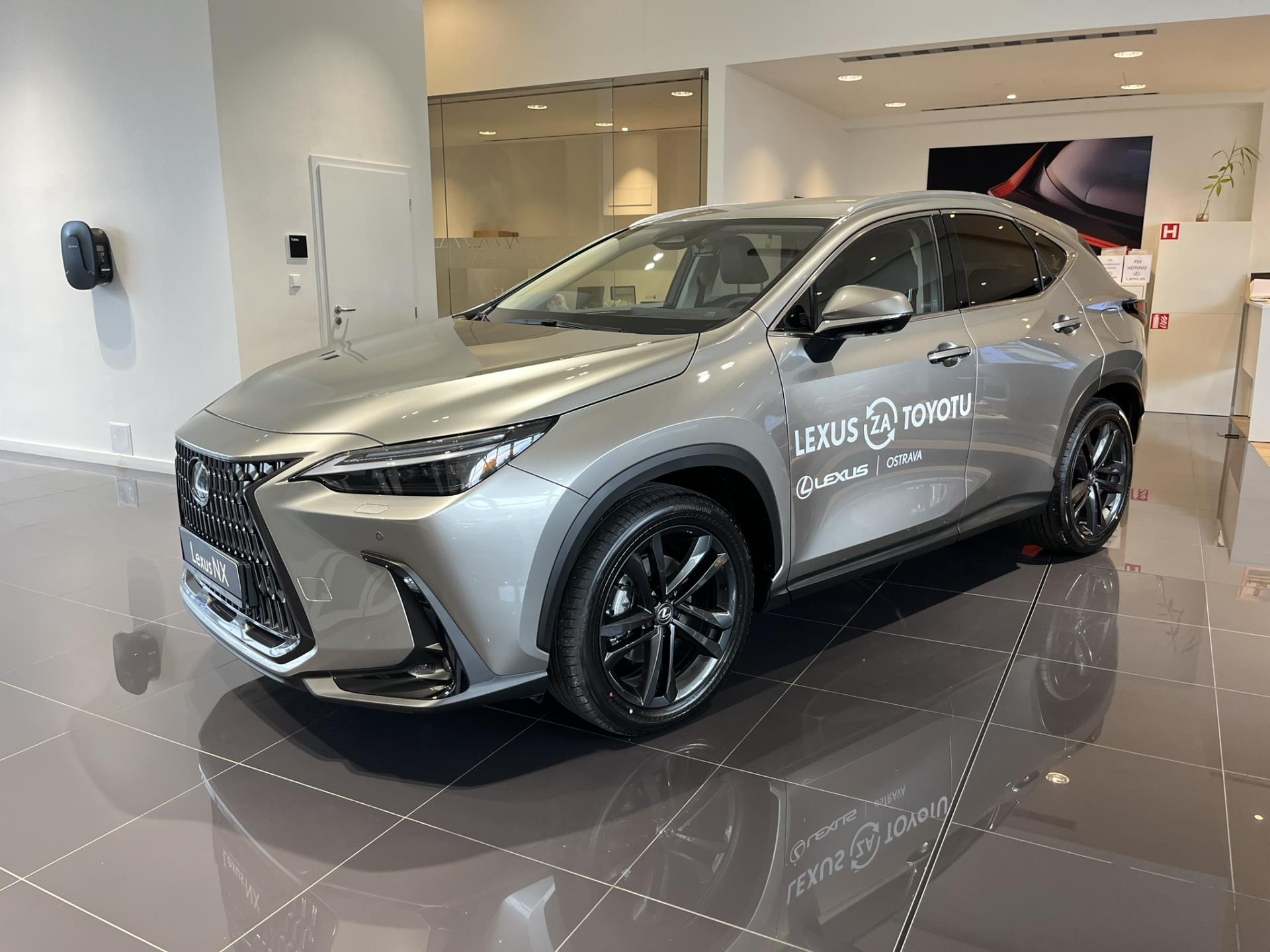 Lexus NX 350h 2,5l