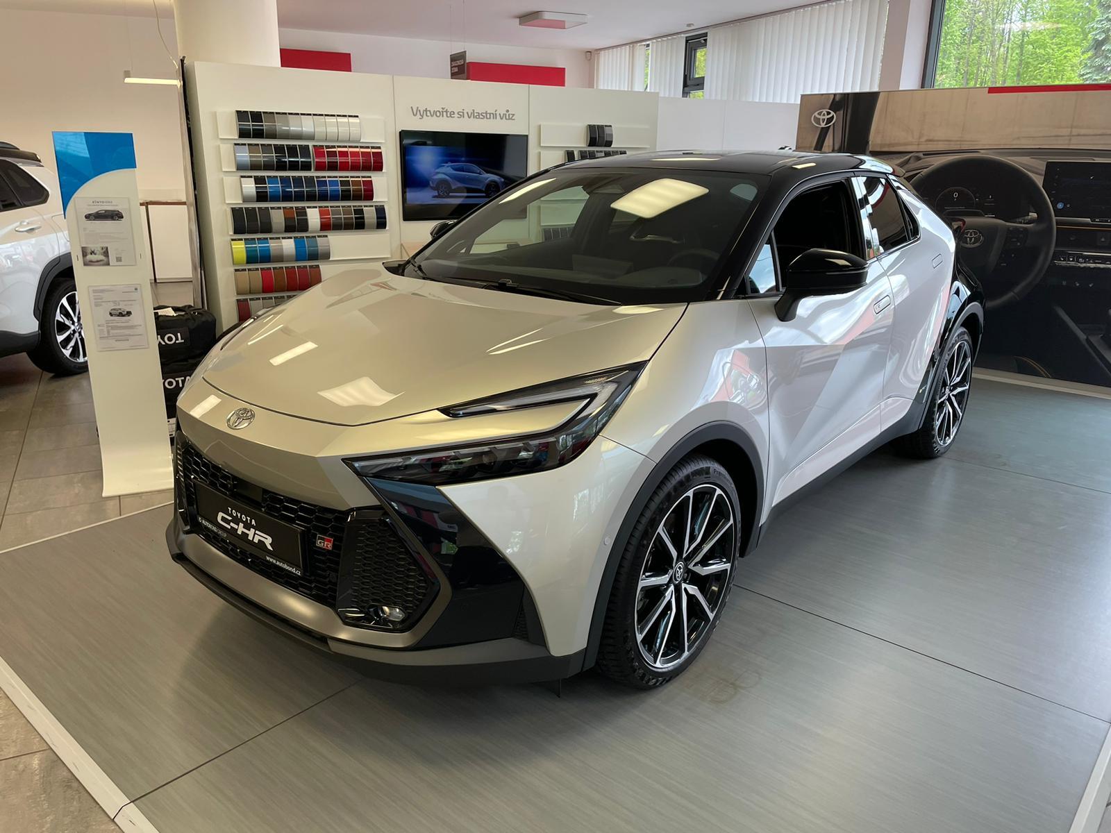 Toyota C-HR 2,0 Hybrid 4×4 GR Sport Premier Edition