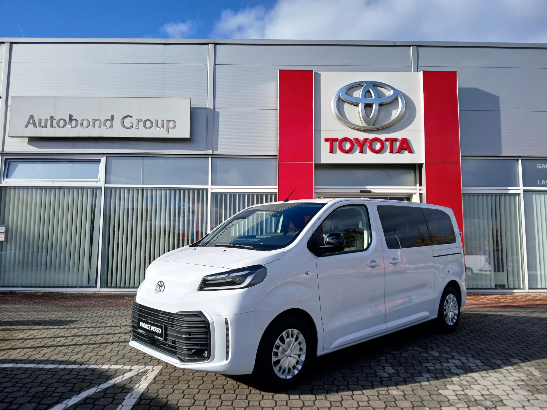 Toyota Proace Verso 2.0 D 6MT Business 9s