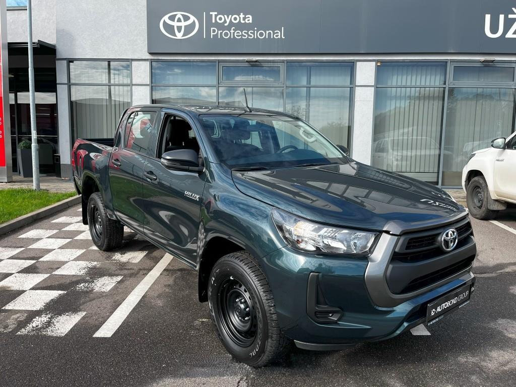 Toyota Hilux 2.4D 4×4 6MT Live