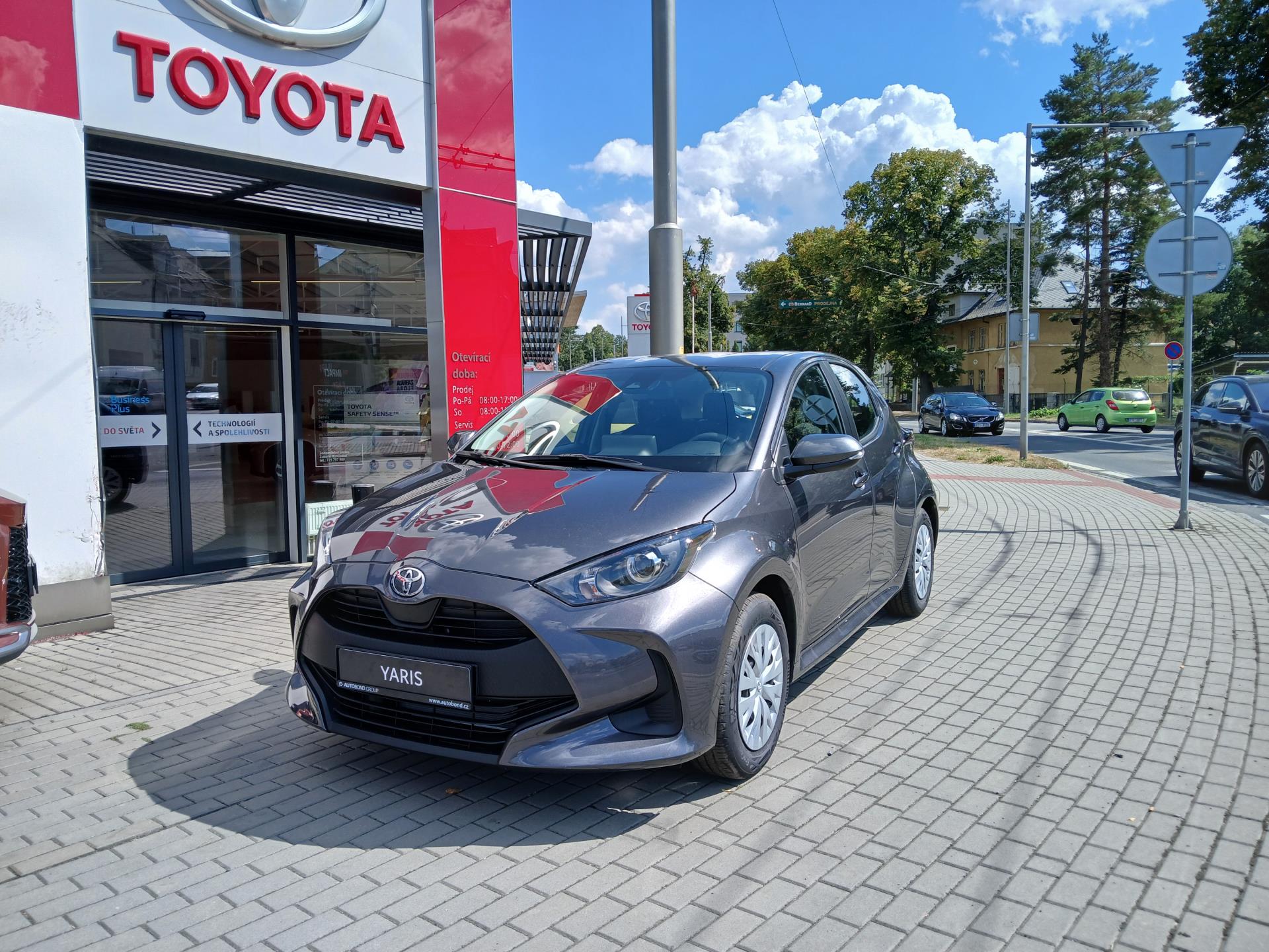 Toyota Yaris 1.5 benzin 6MT, Active