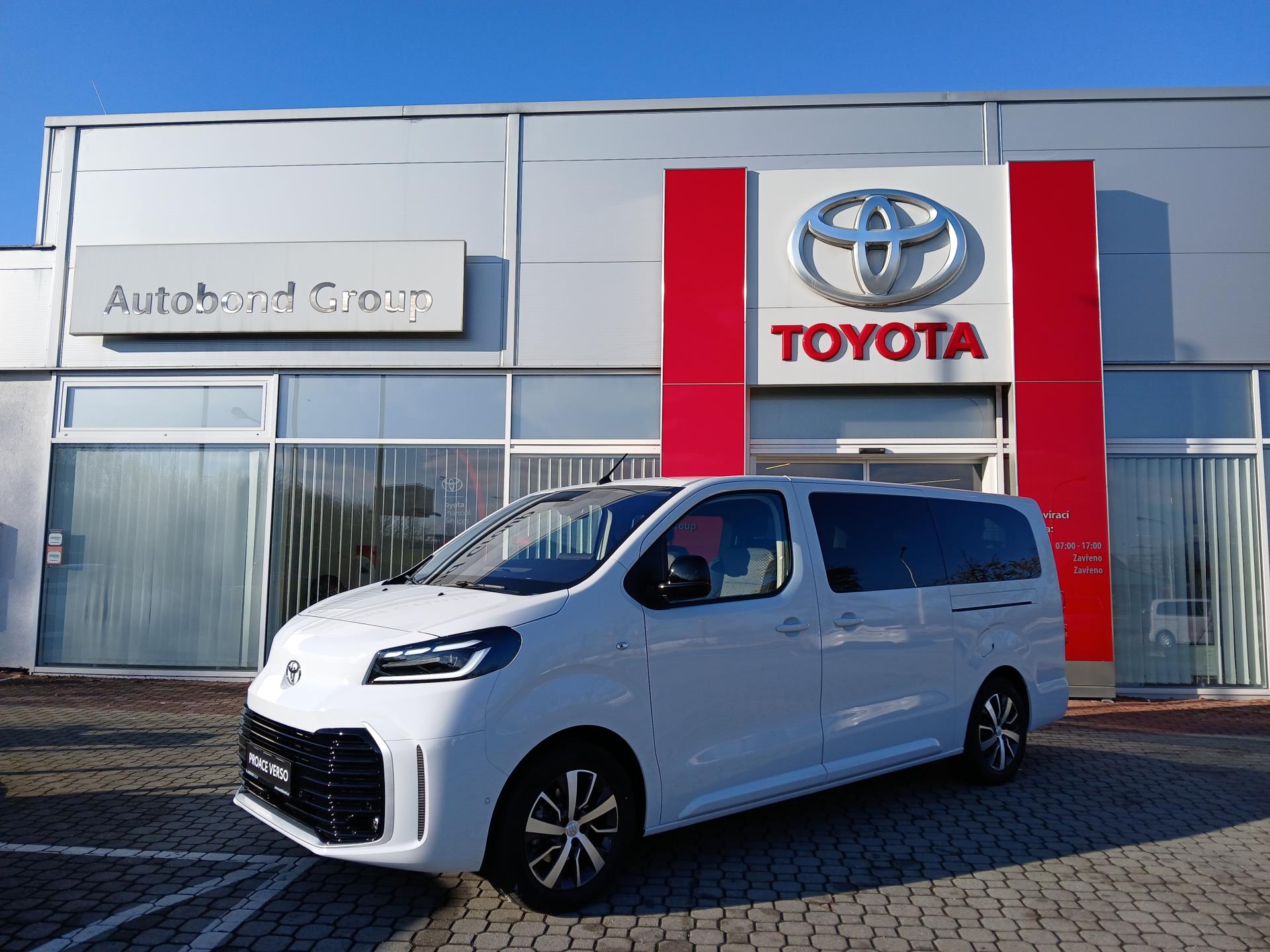 Toyota Proace Verso 2.0D 6MT Family 8S Webasto