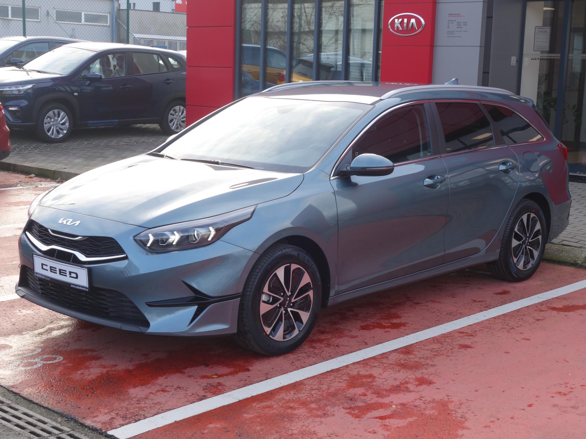 KIA Ceed SW CD 1,5 T-GDi GPF TOP !SKLADEM!