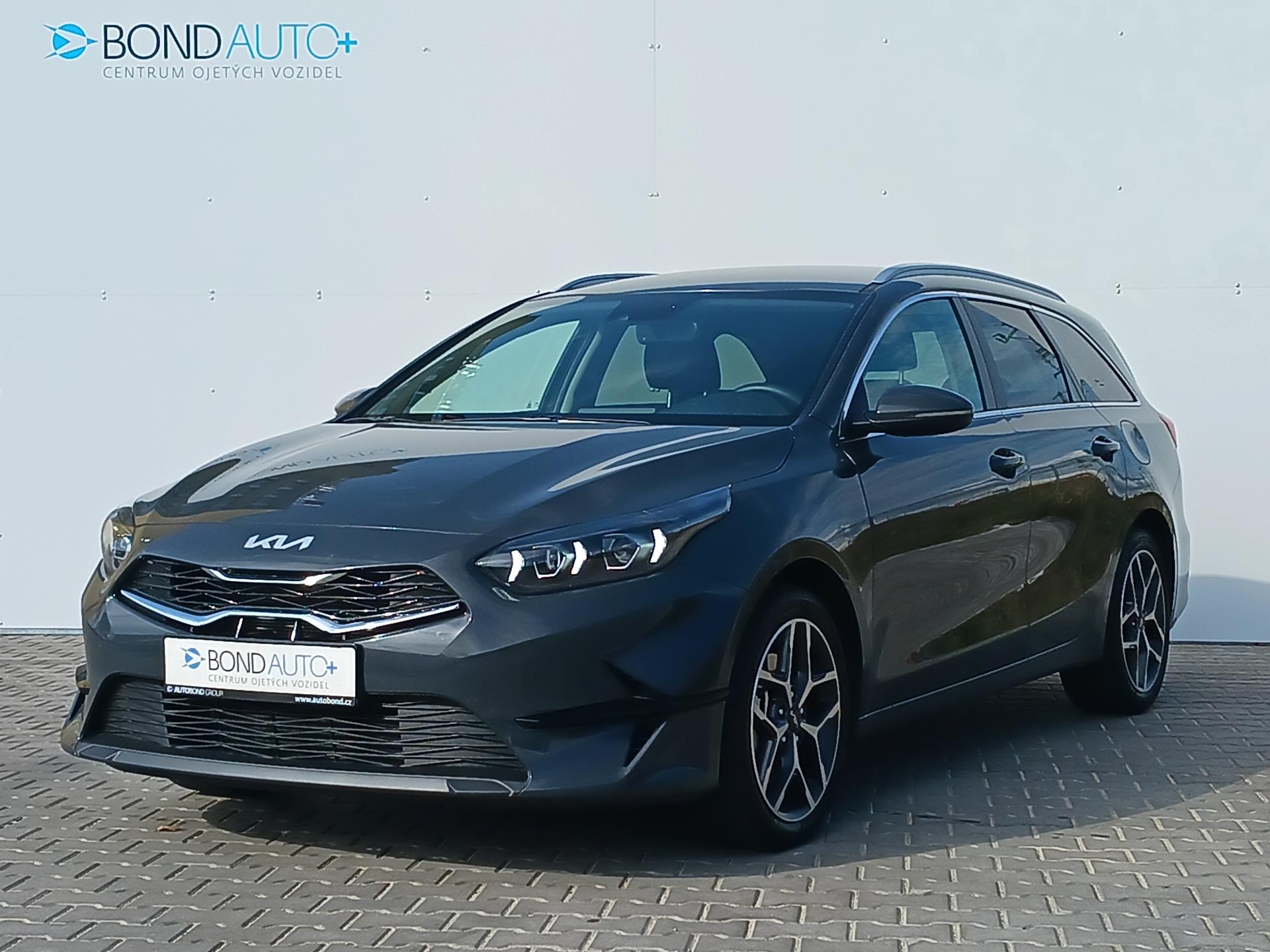 KIA Ceed 1.5 T-GDi 7DCT TOP Premium