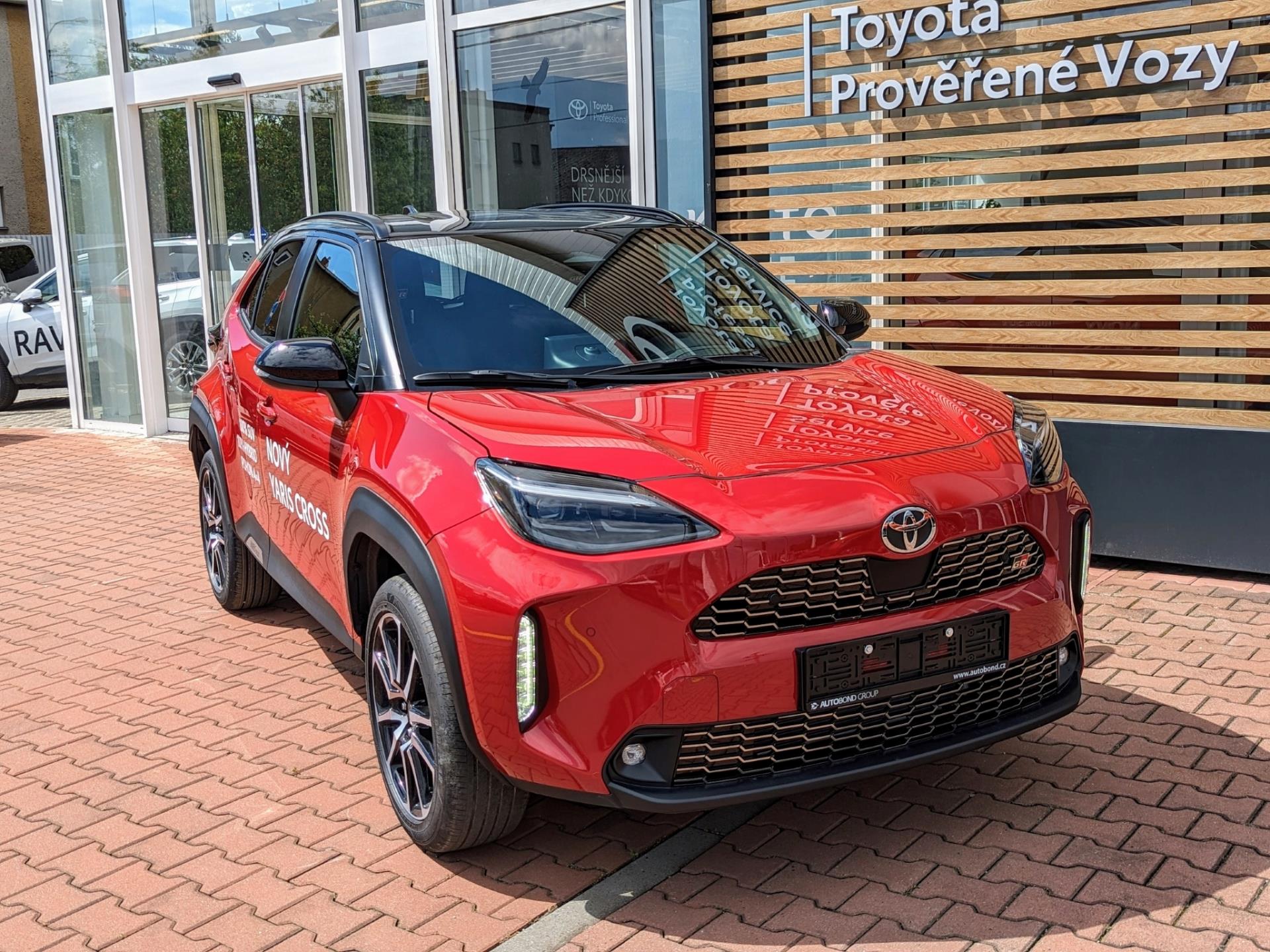 Toyota Yaris Cross 1,5 HEV 4×2 GR SPORT