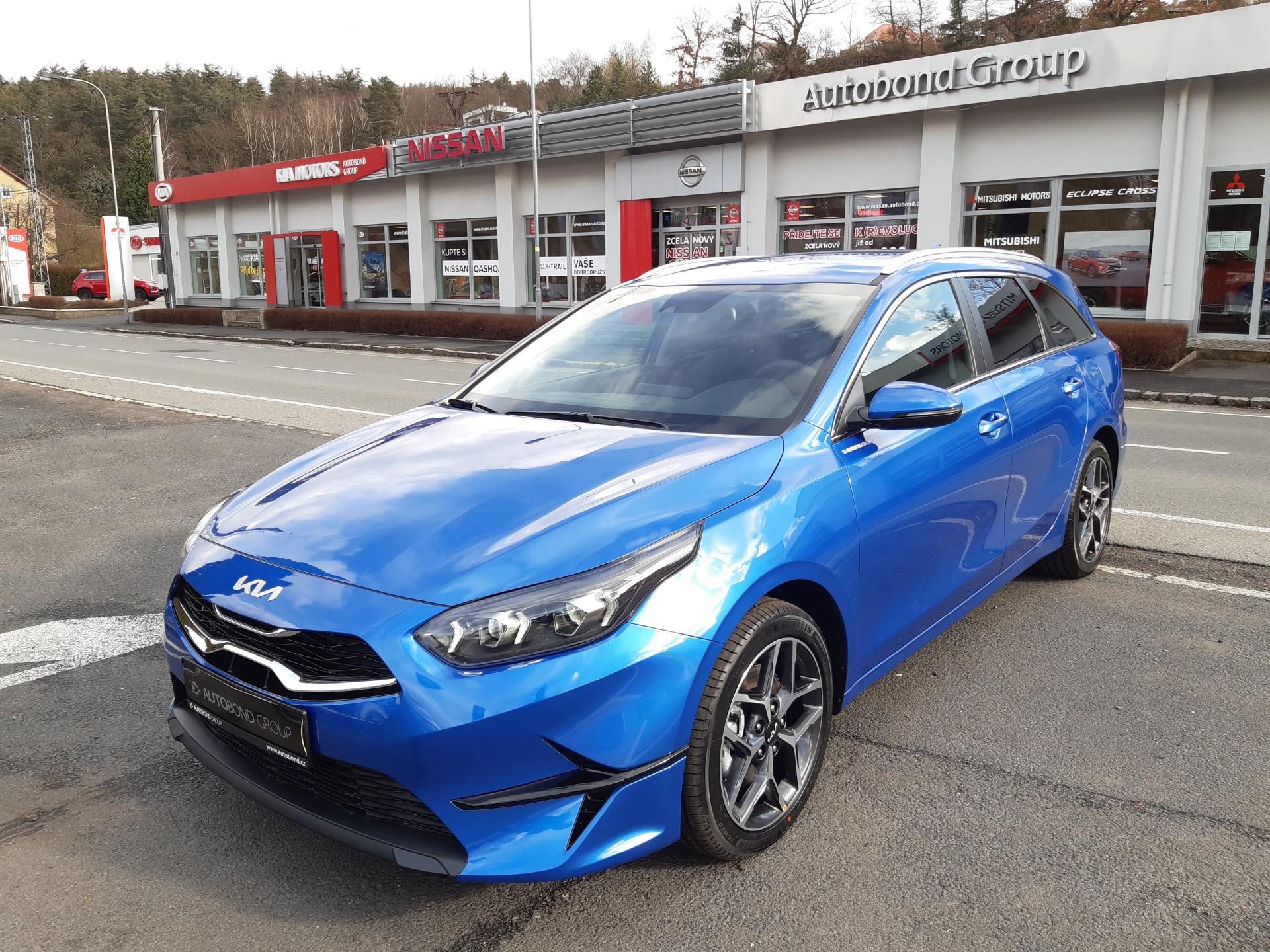 KIA Ceed SW TOP 1.5 T-GDI+BUS 6MT