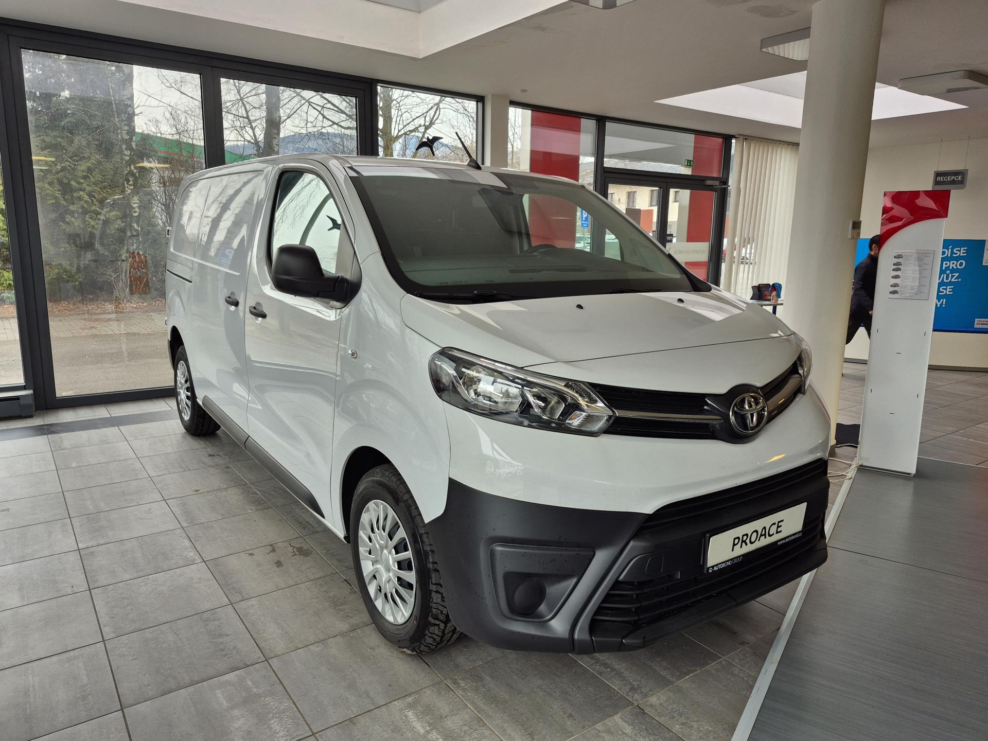 Toyota ProAce 2,0 140k 6MT L1 Active