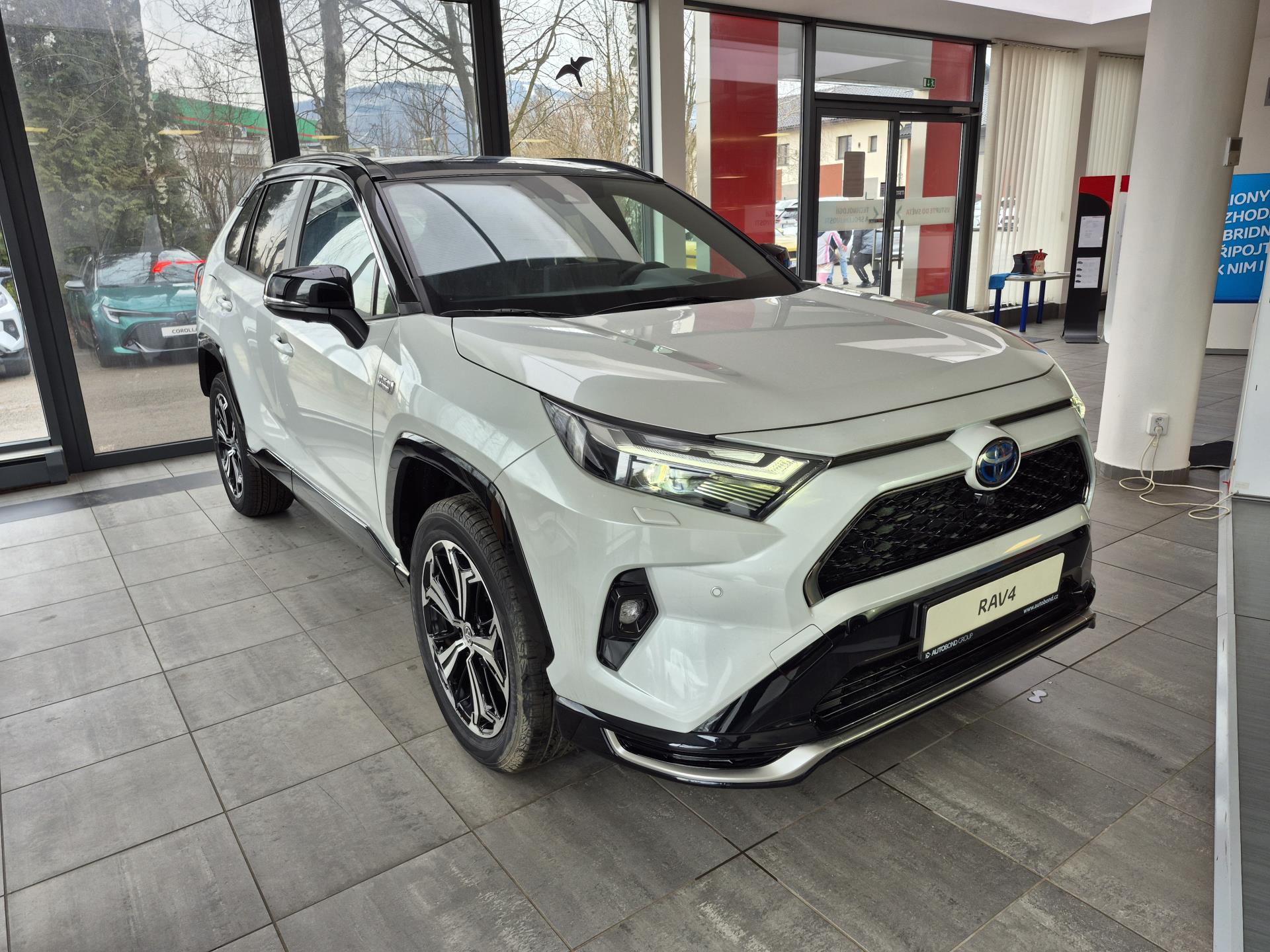 Toyota RAV4 2,5 PLUG IN Hybrid Executive