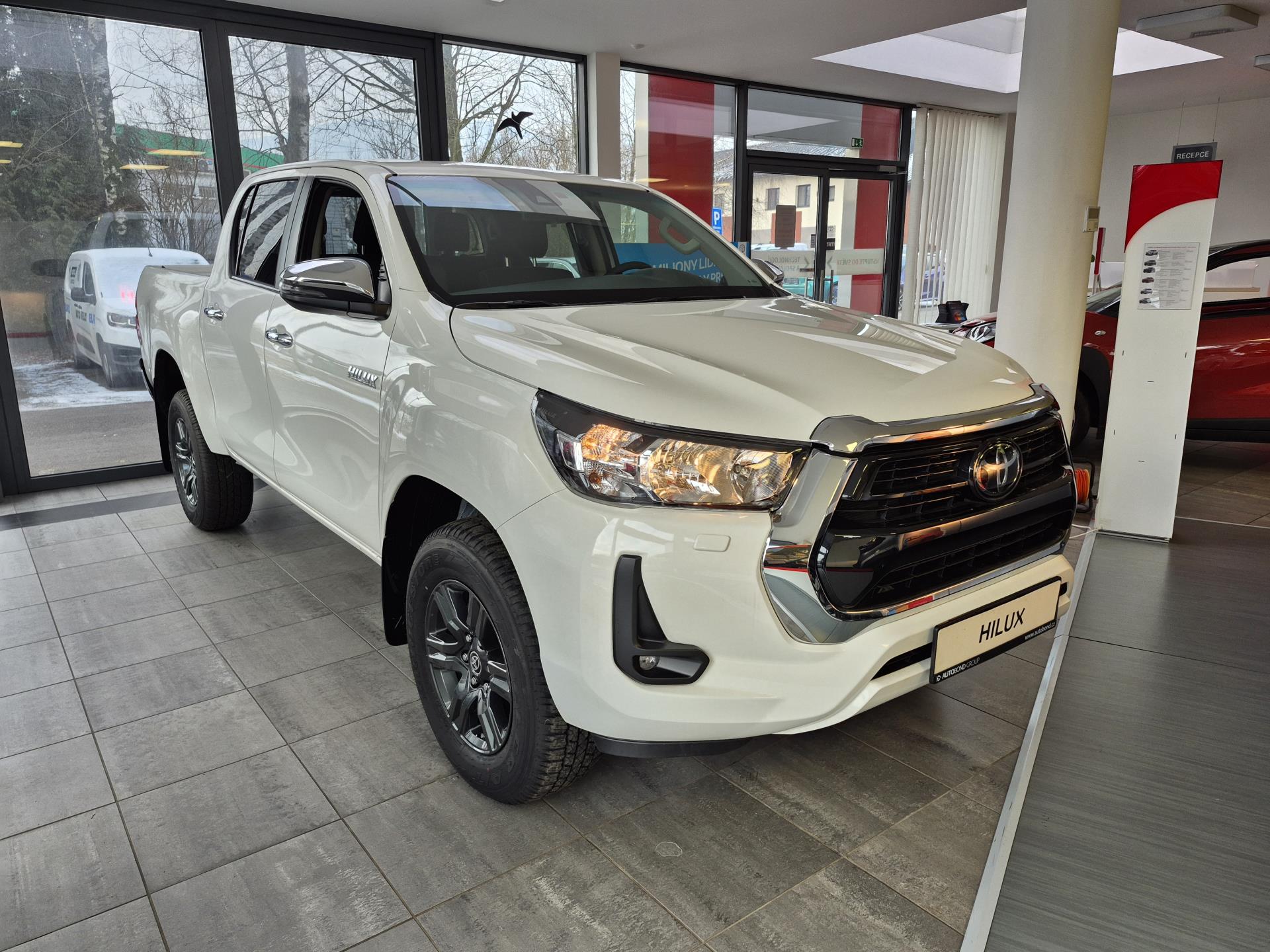 Toyota Hilux Double Cab, 2.8L Diesel (204 koní) 6MT