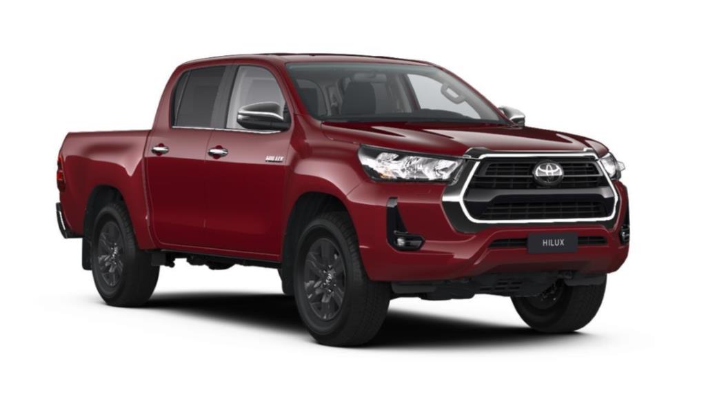 Toyota Hilux 2,8 6MT Active + TAŽNÉ ZAŘÍZENÍ