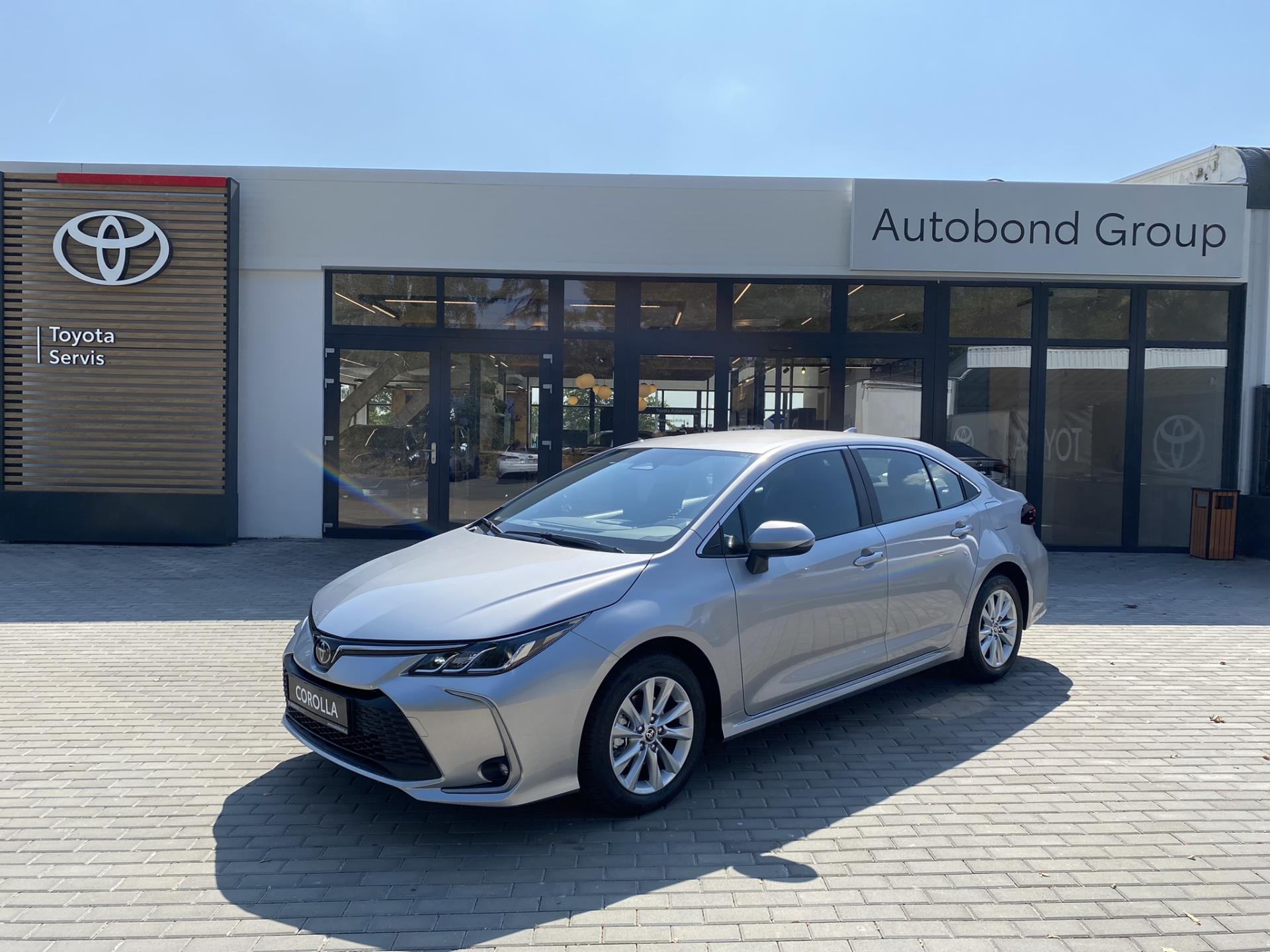 Toyota Corolla 1.5 CVT KLASIK + vyhřívaná sedadla